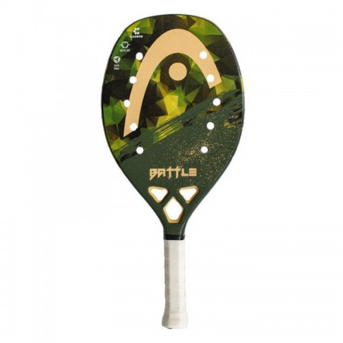 Bataille de Tenis sur la plage de Pala Head